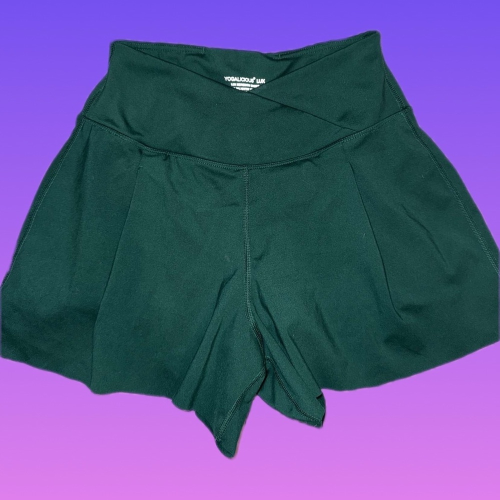 Yogalicious Lux Small Green Atletic Running Silky Shorts